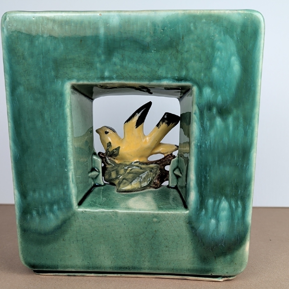 McCoy USA Green,Yellow Bird In Box Arcature Pottery, Vintage Mid Century Modern - Picture 6 of 10